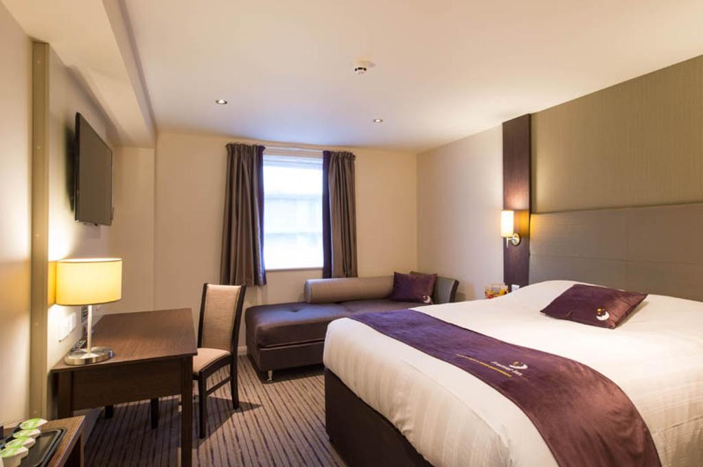 Premier Inn Dunfermline Pokoj fotografie