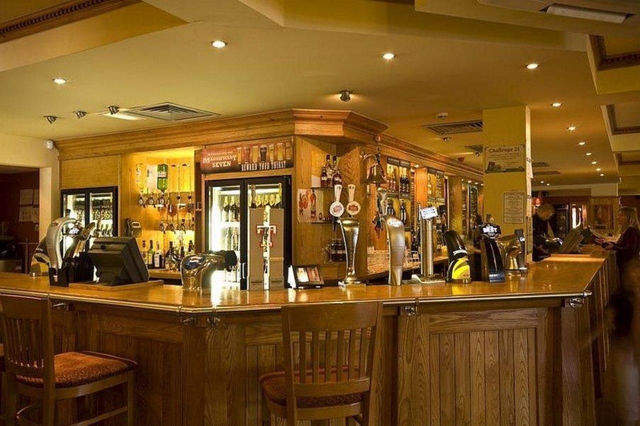 Premier Inn Dunfermline Exteriér fotografie